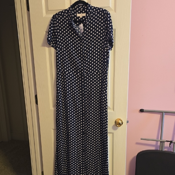 LOFT Dresses & Skirts - LOFT Dark Blue and White Patterned Maxi Dress